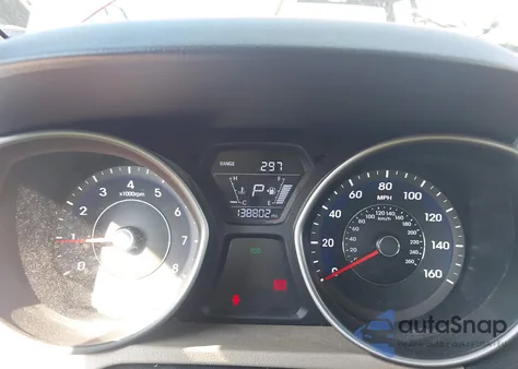 2016 Hyundai Elantra Se from USA, damaged, VIN 5NPDH4AE2GH662655